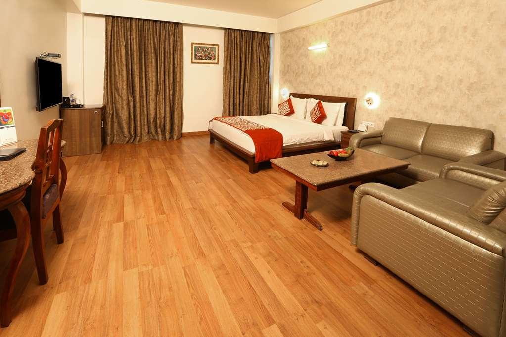 Comfort Inn Alstonia Amritsar Kamer foto